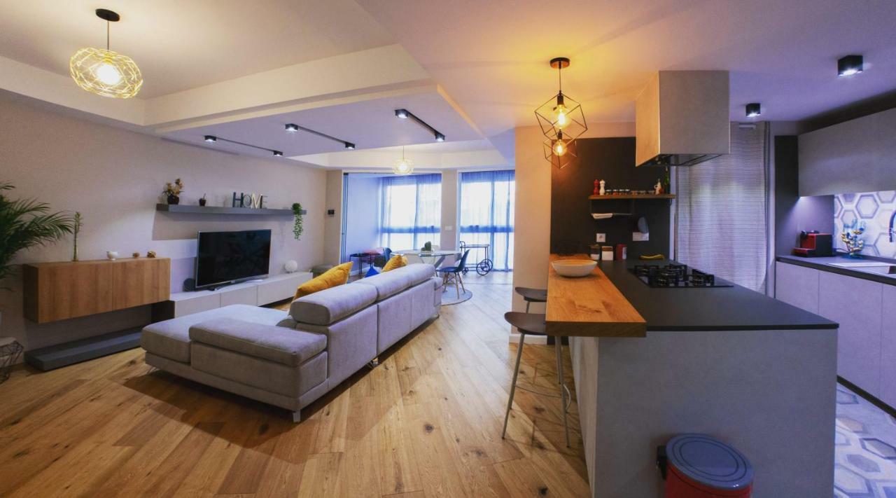 Hexagonal Design Apartment Валенсия Экстерьер фото
